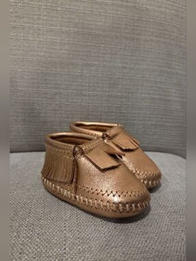 Minnetonka Rose Gold Loafer Moccasins